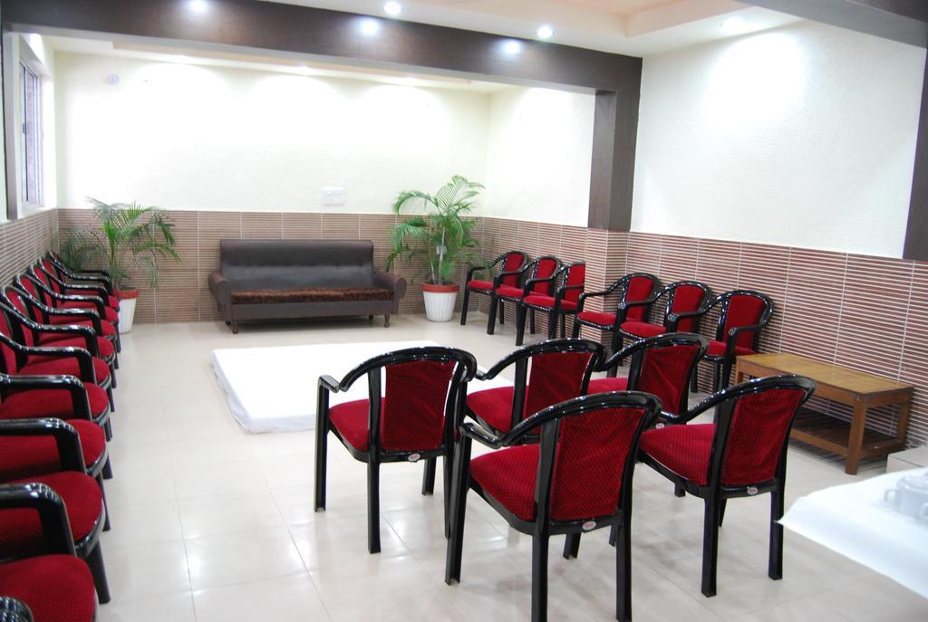 Hotel Magnet House Dehradun Extérieur photo