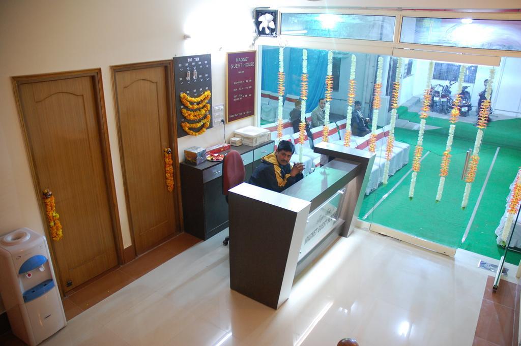 Hotel Magnet House Dehradun Extérieur photo